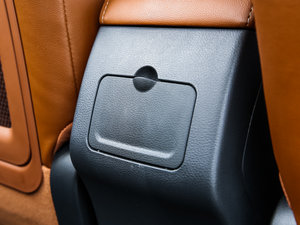 2015款1.8L 手动豪华型 空间座椅
