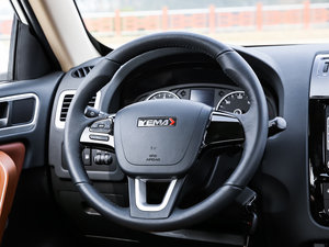 2015款1.8L 手动豪华型 中控区