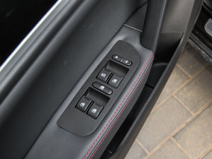 2015Ŀ 1.8L քӾӢ п؅^