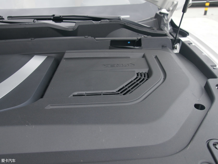 2017ҰRT80 1.5T քńӰ