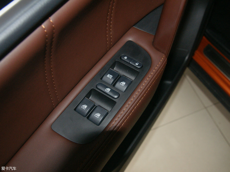 2017ҰRT70 1.8T CVTŞ\Ӱ