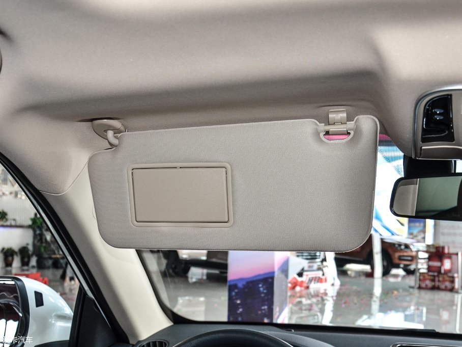 2017ҰRT70 1.5T քӺA\Ӱ