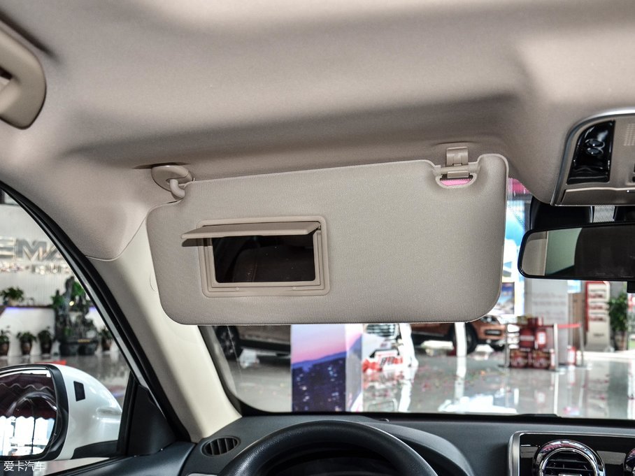 2017ҰRT70 1.5T քӺA\Ӱ