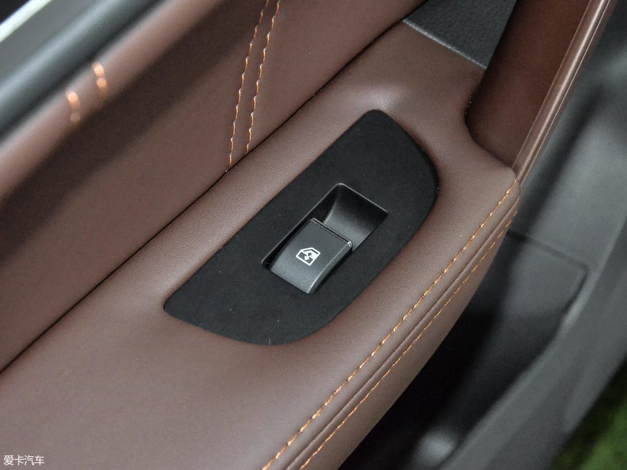 2017ҰRT70 1.5T ք(dng)A\(yn)(dng)