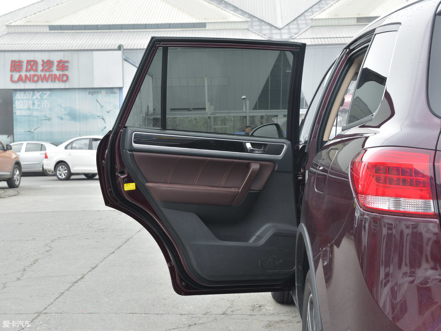 2017ҰRT70 1.5T քӺA\Ӱ