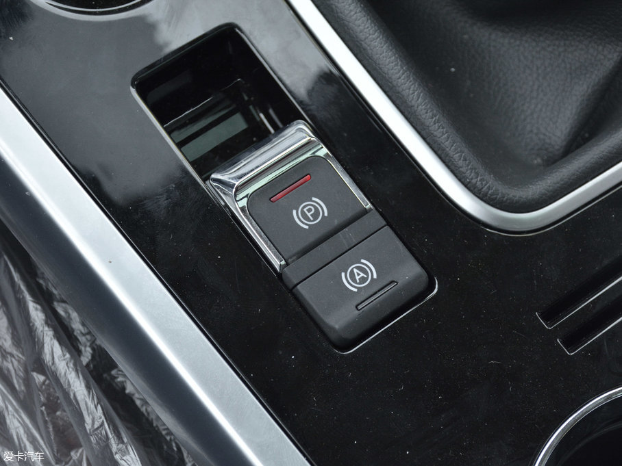 2017ҰRT70 1.5T քӺA\Ӱ