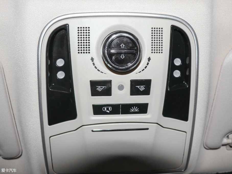 2017ҰRT70 1.8T CVTŞ\Ӱ