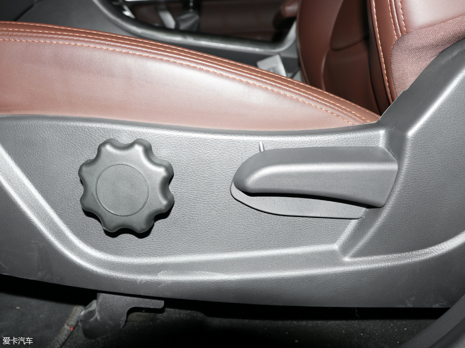 2017ҰRT70 1.5T քI\Ӱ