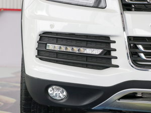 2017款1.8T CVT旗舰运动版 细节外观