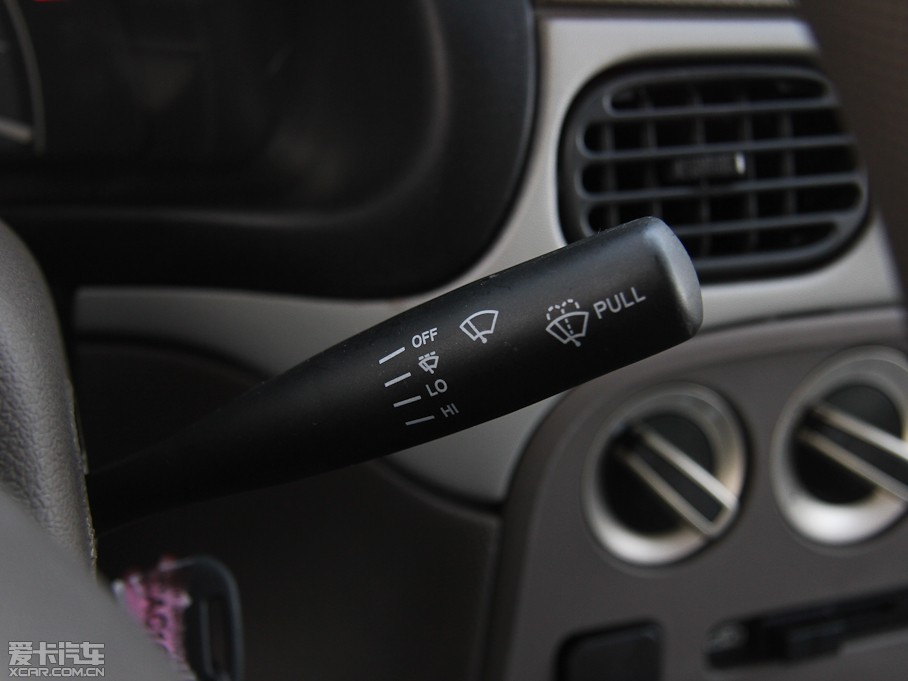 2012 1.0L ք(dng){(dio)