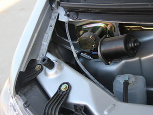 2012款1.0L 手动空调版 其它