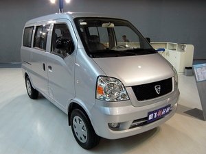 2010款1.3L 豪华版 整体外观
