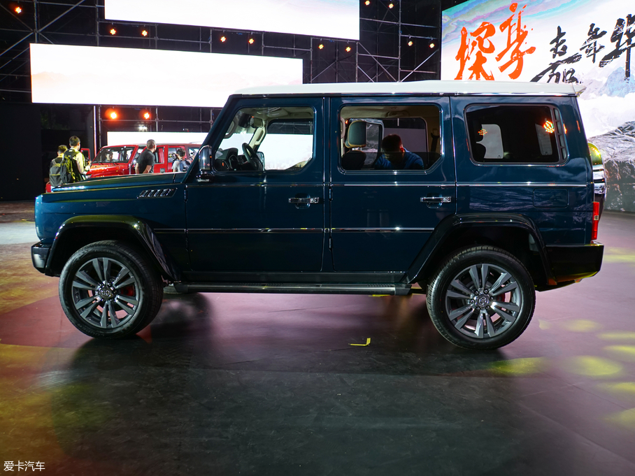 2018BJ80 2.3T Ԅ(dng) (gu)V