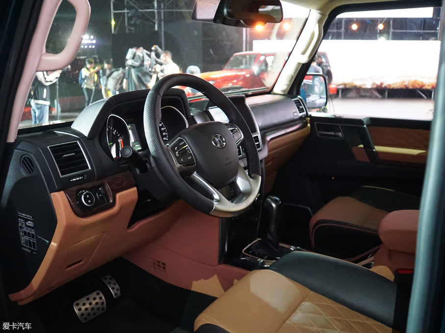 2018BJ80 2.3T Ԅ V