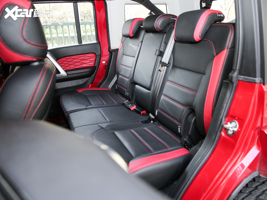 2019BJ40 2.0T Ԅ(dng)(q)ЫC˰Ş V