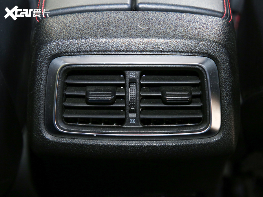 2019BJ40 2.0T Ԅ(q)ЫC˰Ş V