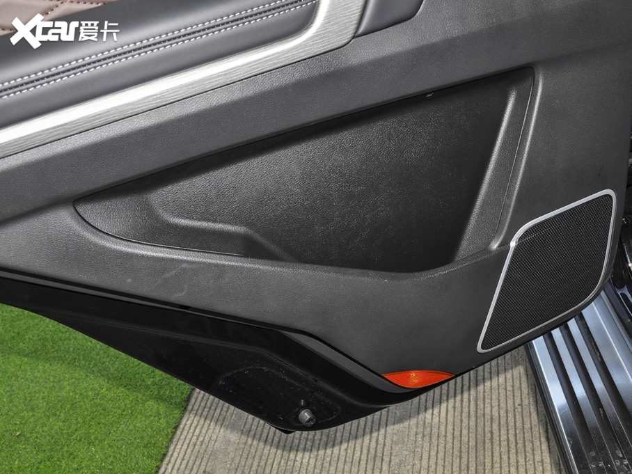 2020BJ80  3.0T Ԅ