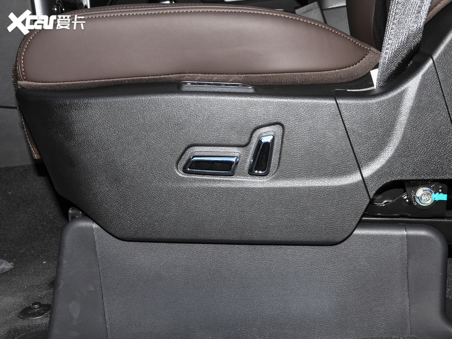 2020BJ80  3.0T Ԅ