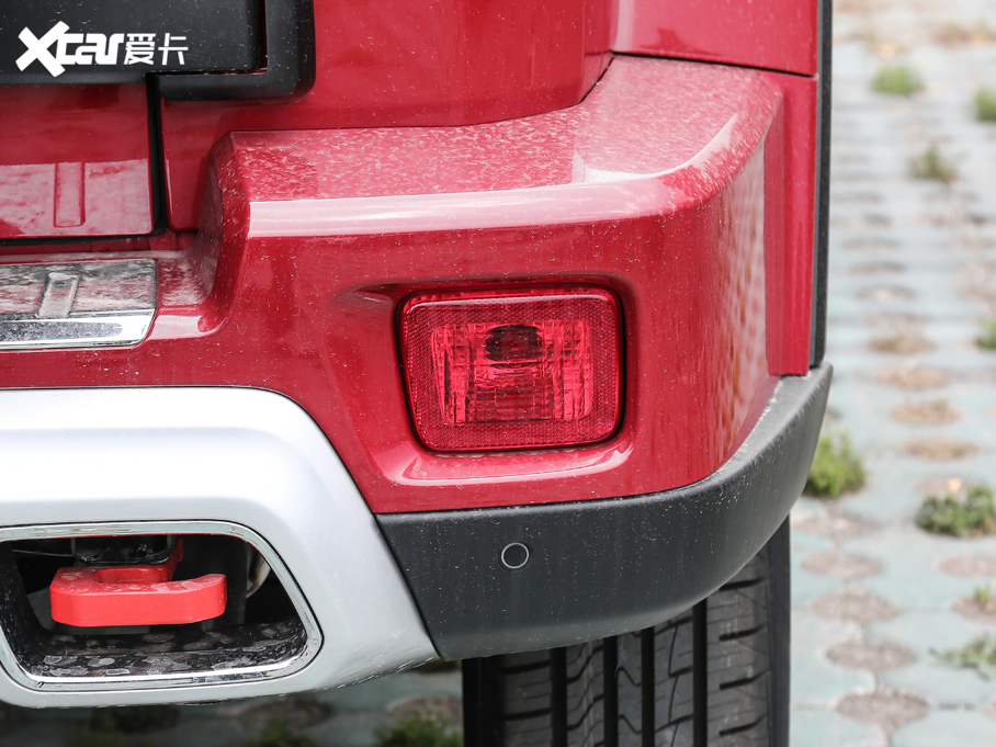 2020BJ40 2.0T ԄЫC˰ b