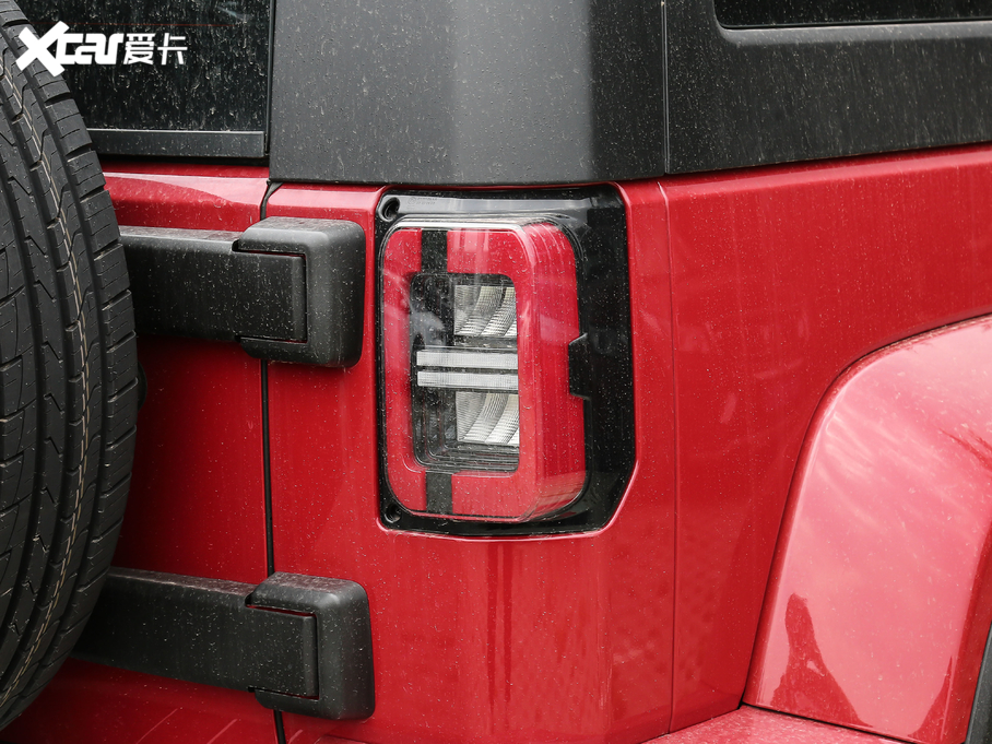 2020BJ40 2.0T ԄЫC˰ b