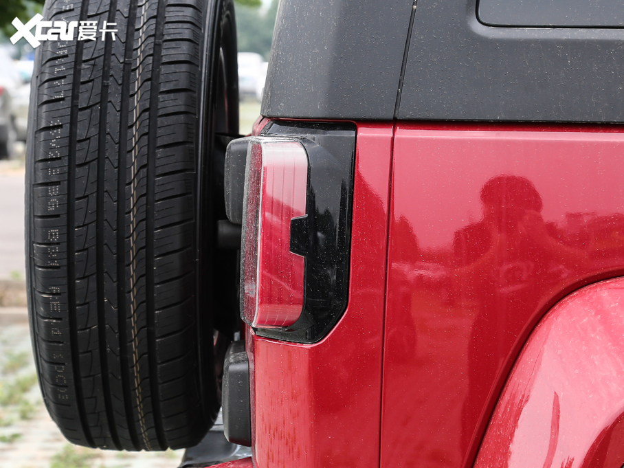 2020BJ40 2.0T Ԅ(dng)(q)ЫC˰ b