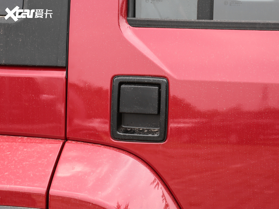 2020BJ40 2.0T ԄЫC˰ b