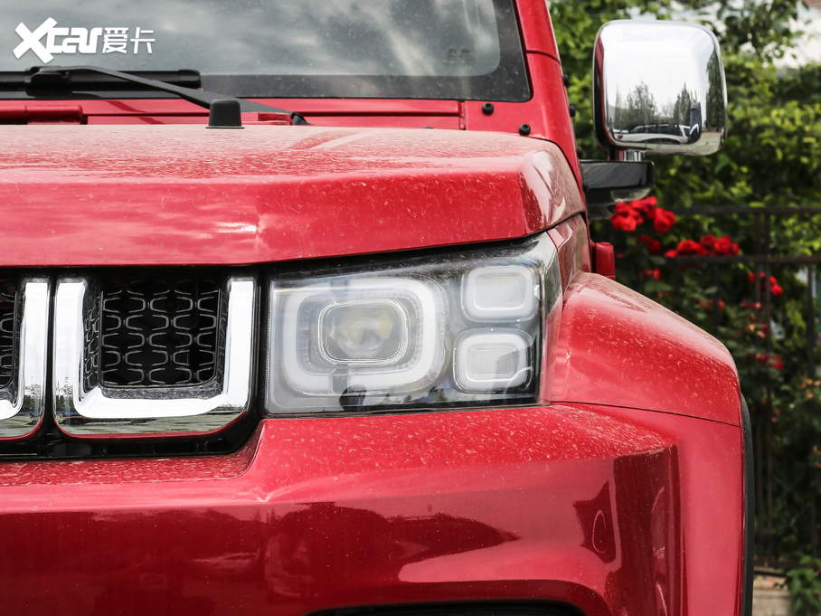 2020BJ40 2.0T ԄЫC˰ b