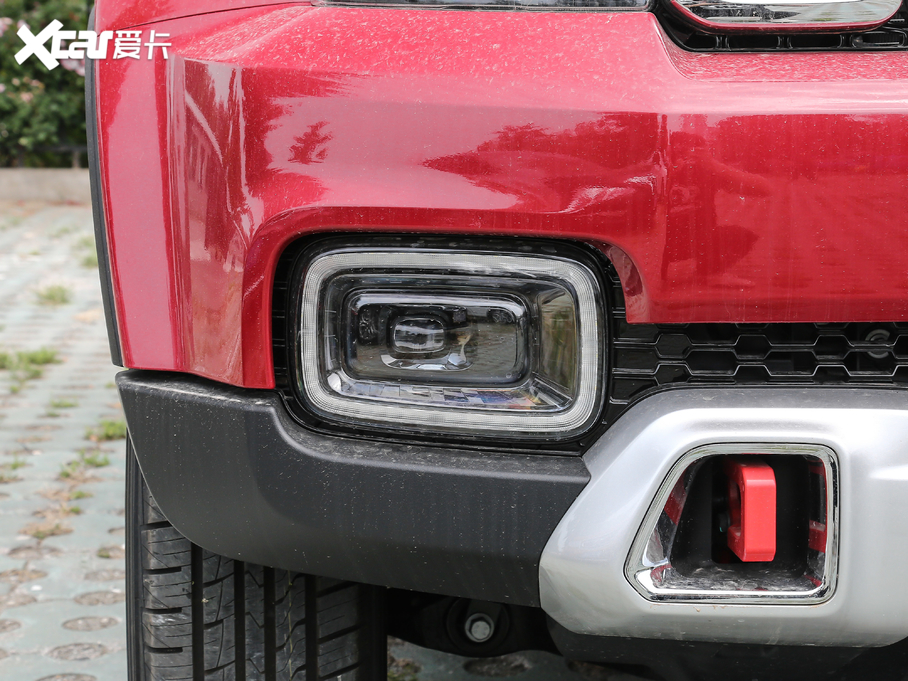 2020BJ40 2.0T ԄЫC˰ b