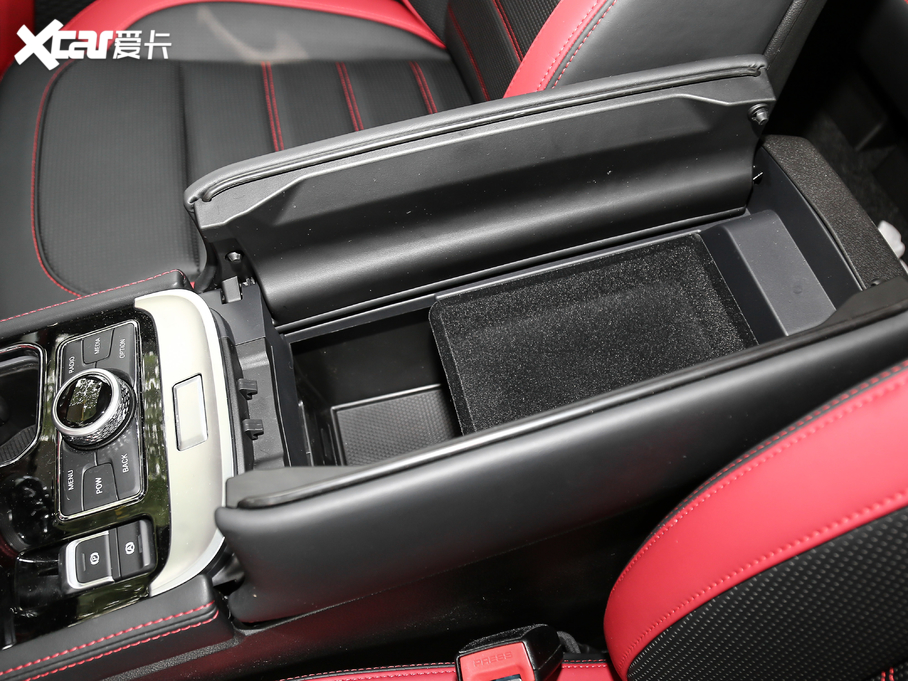 2020BJ40 2.0T ԄЫC˰ b