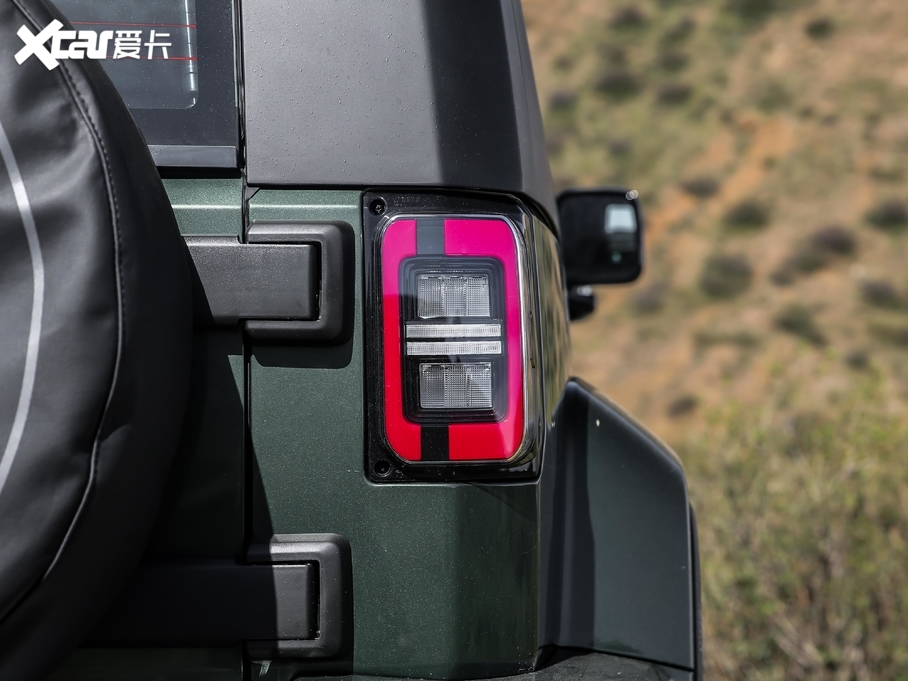 2020BJ40 2.0T Ԅ¾2020