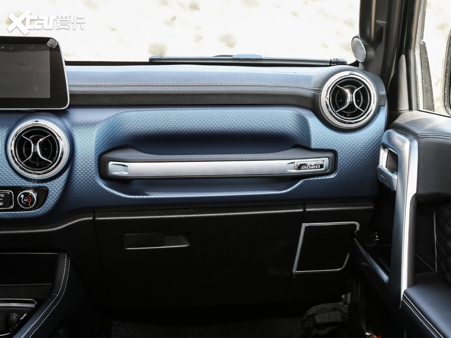 2020BJ40 2.0T Ԅ¾2020