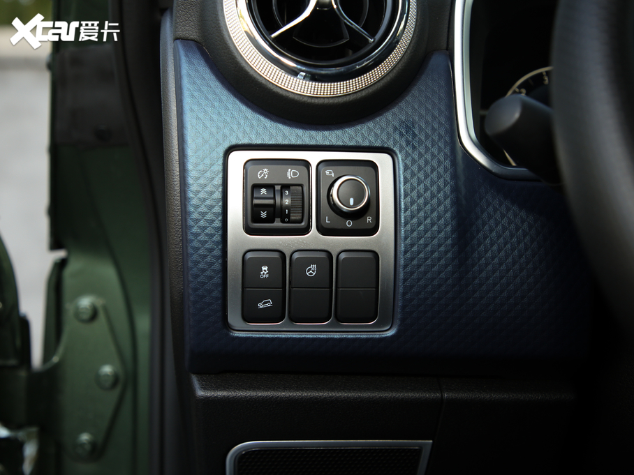 2020BJ40 2.0T Ԅ¾2020