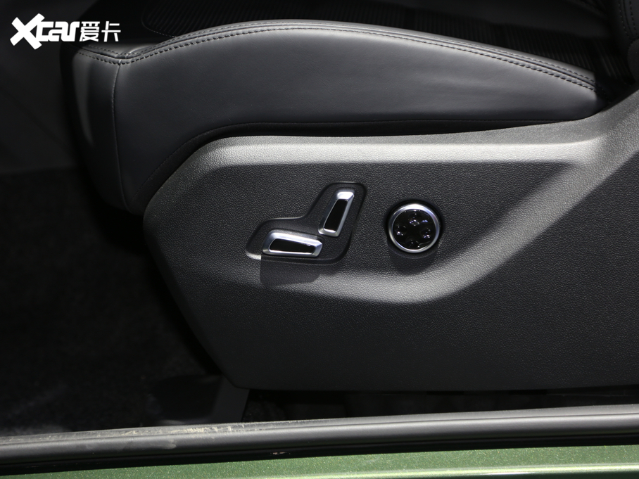 2020BJ40 2.0T Ԅ(q)¾2020