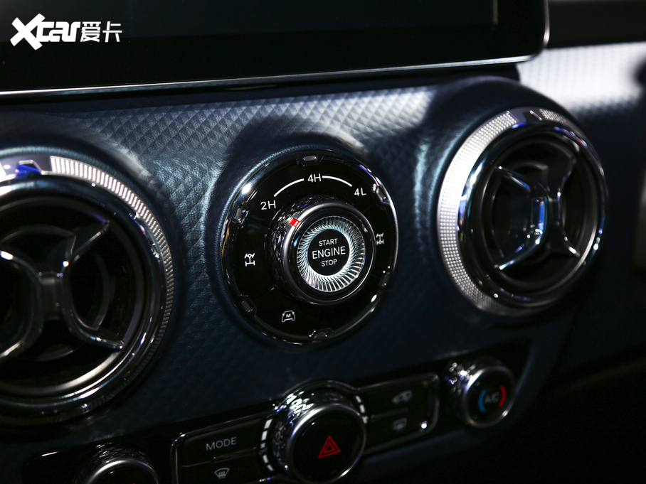 2020BJ40 2.0T Ԅ¾2020