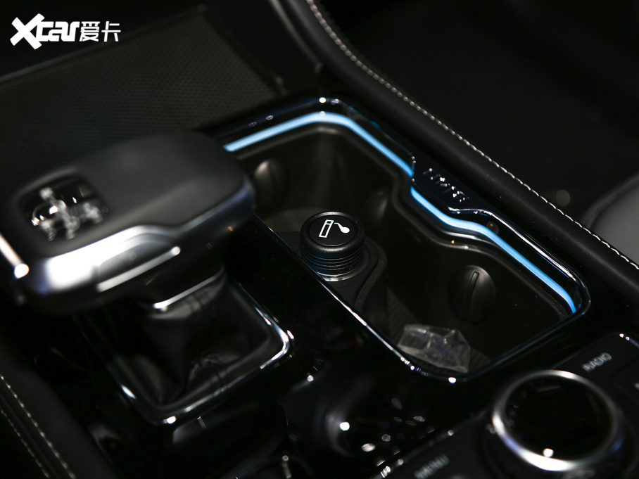 2020BJ40 2.0T Ԅ¾2020