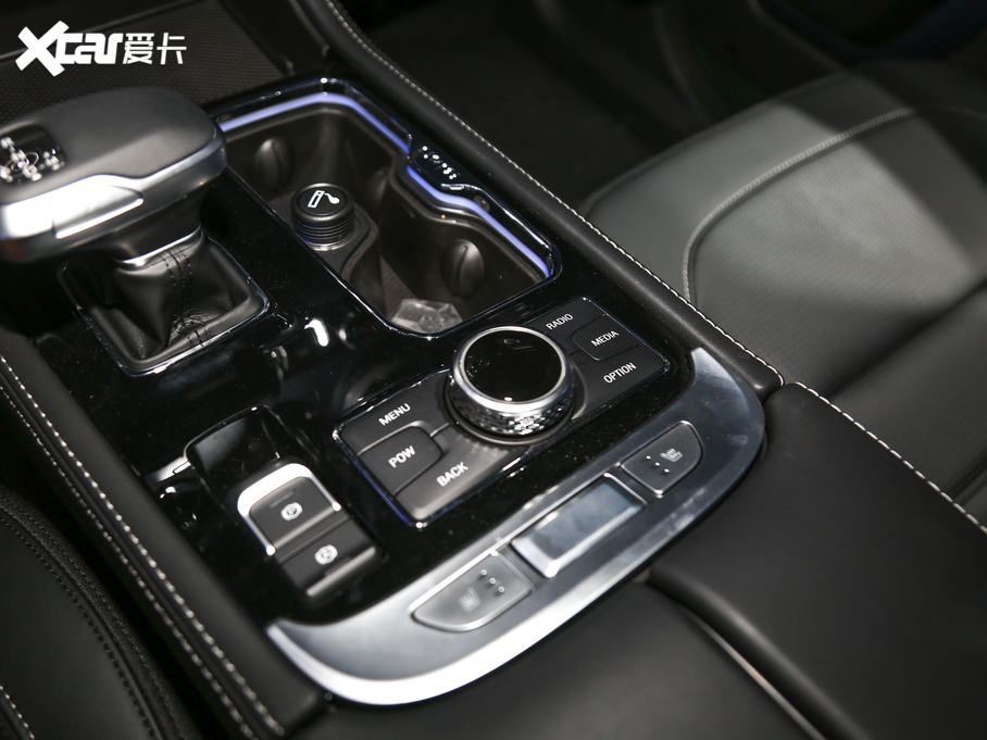 2020BJ40 2.0T Ԅ¾2020