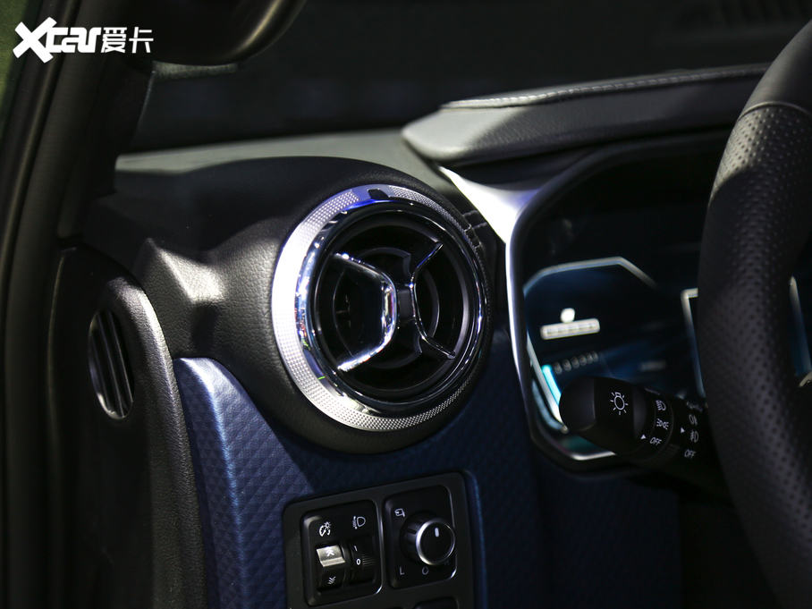 2020BJ40 2.0T Ԅ¾2020