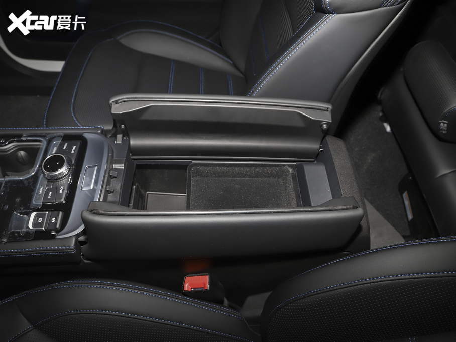 2020BJ40 2.0T Ԅ(dng)(q)¾2020?zhn)b