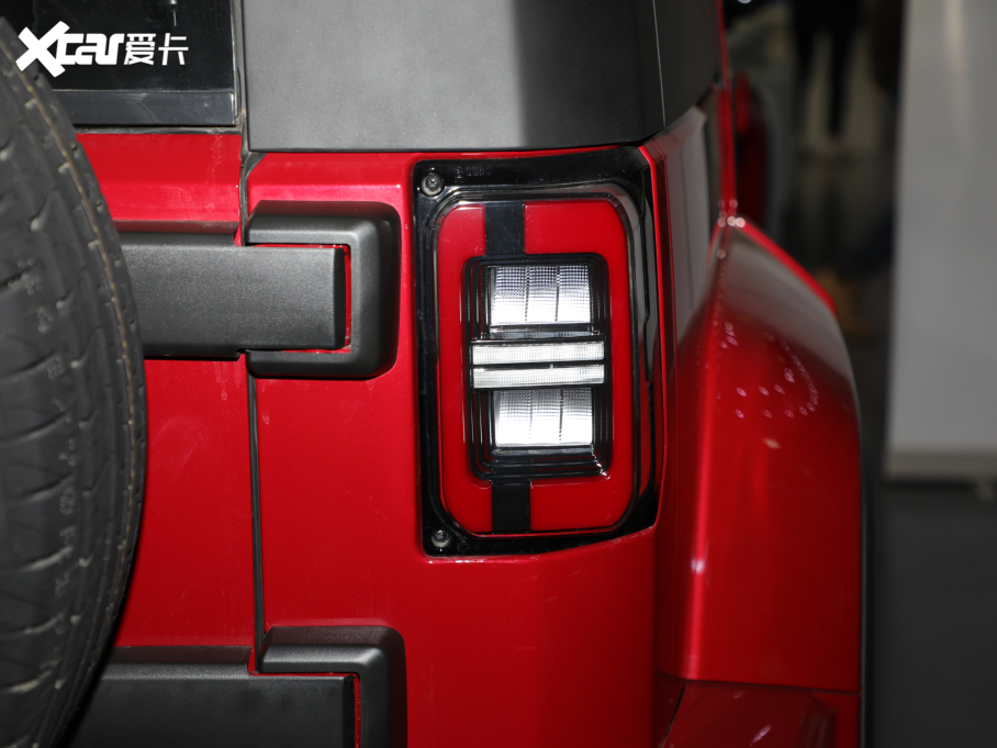 2020BJ40 2.0T ԄӃЫC˰ h