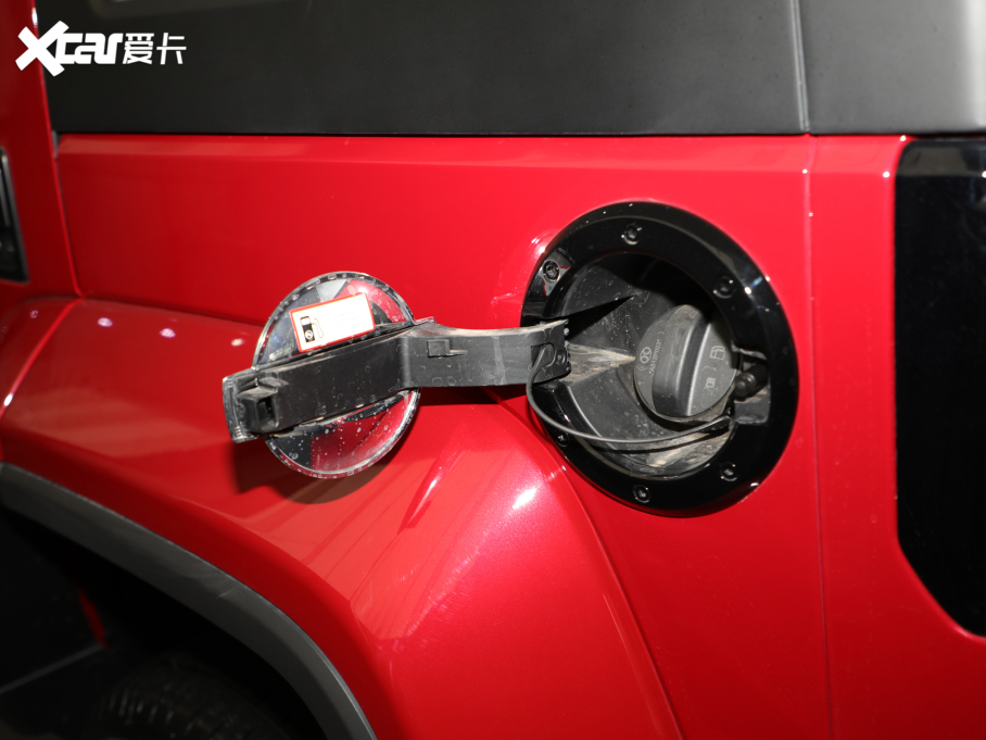 2020���BJ40 2.0T �ԄӃ����ЫC�˰� ���h��