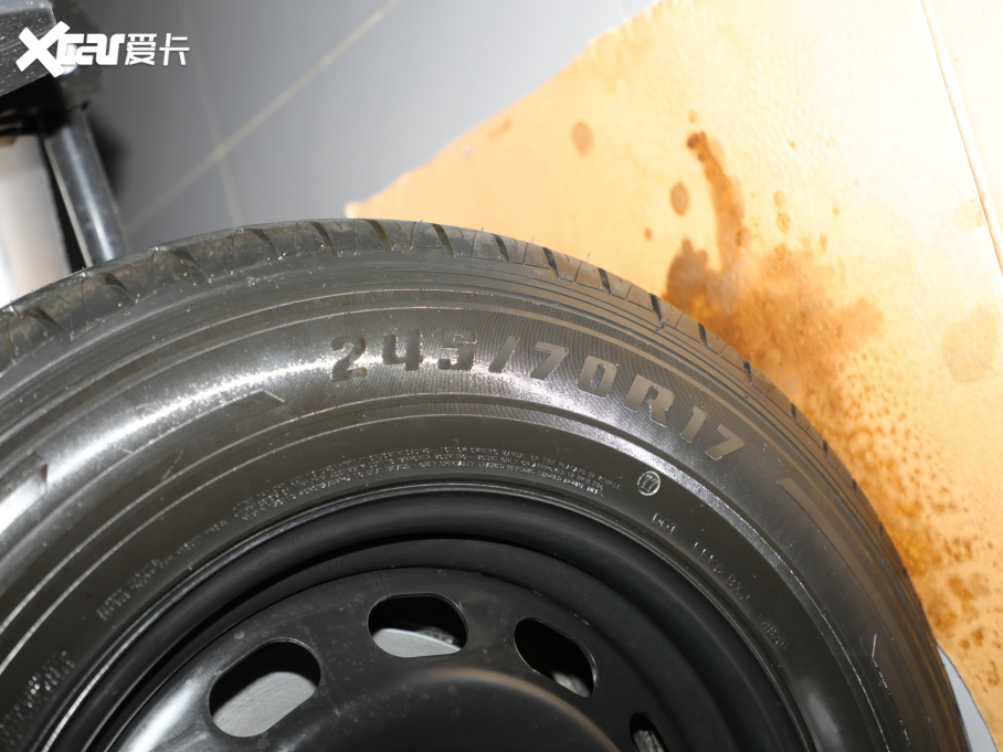 2020���BJ40 2.0T �ԄӃ����ЫC�˰� ���h��