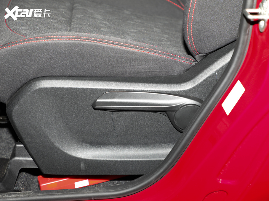 2020BJ40 2.0T ԄӃ(q)ЫC˰ h