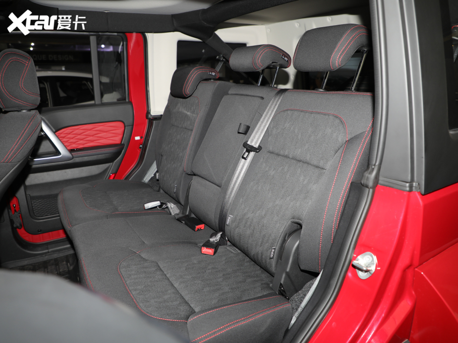 2020BJ40 2.0T ԄӃ(q)ЫC˰ h