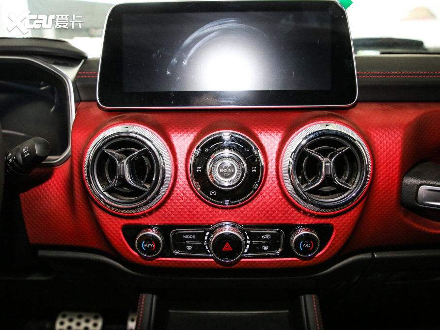 2020BJ40 2.0T Ԅ(q)¾2020