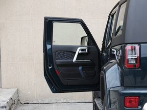 20202.0T ԄЫC˰  {λ܇T