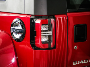 2020款2.0T 自动四驱致敬2020版至尊型 细节外观