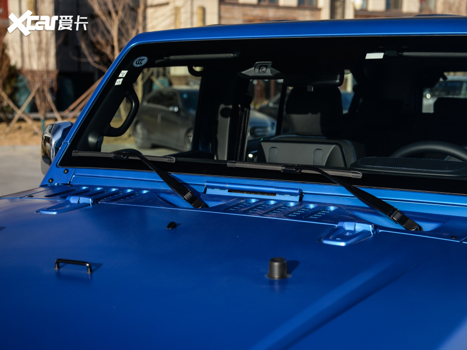 2021BJ40 2.0D Ԅ򌵶hӢ۰b