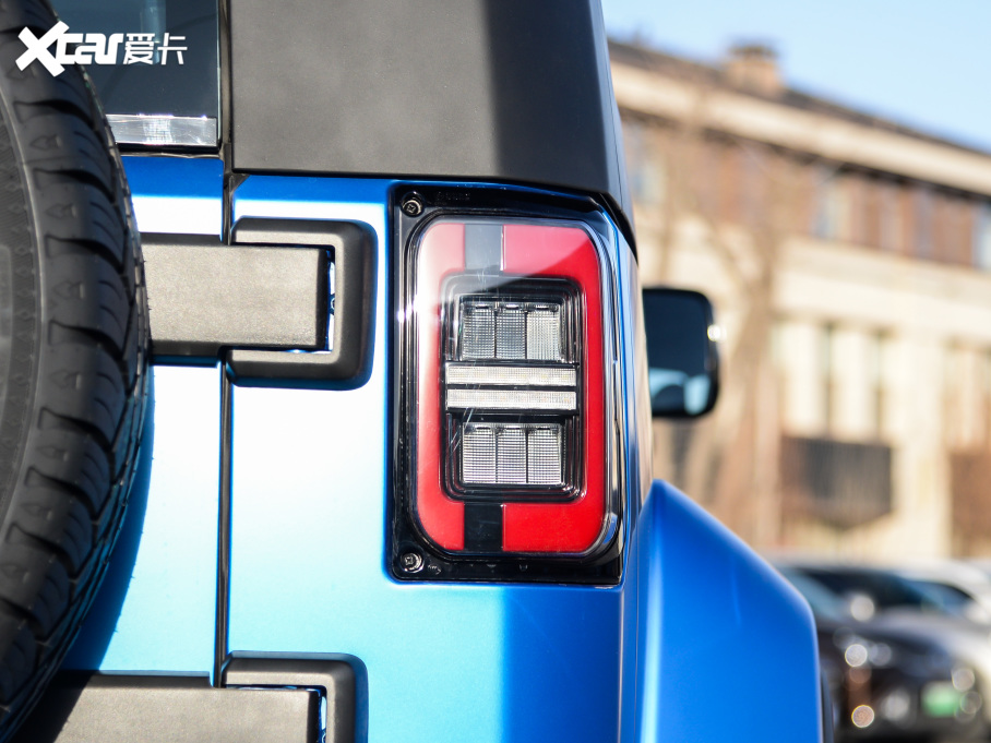 2021BJ40 2.0D Ԅ򌵶hӢ۰b