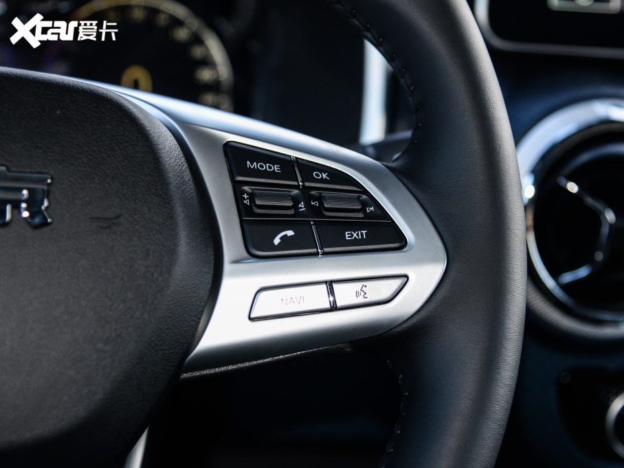 2021BJ40 2.0D Ԅ򌵶hӢ۰b