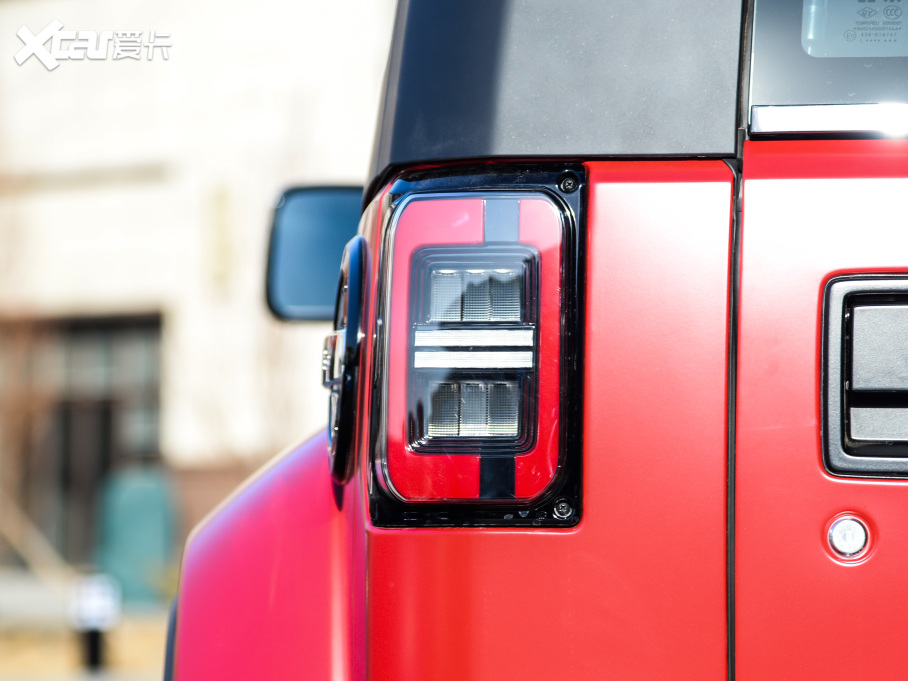 2021BJ40 2.3T Ԅ򌵶hӢ۰